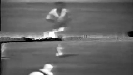 Kapil Dev Pick up Zaheer Abbas Wicket 3rd Test, Wankhede, December 16 - 20, 1979