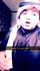 بالفيديو احدى مشاهير السوشيال ميديا بالسعودية يتحول لبائع خبز.. والشاب يعلق