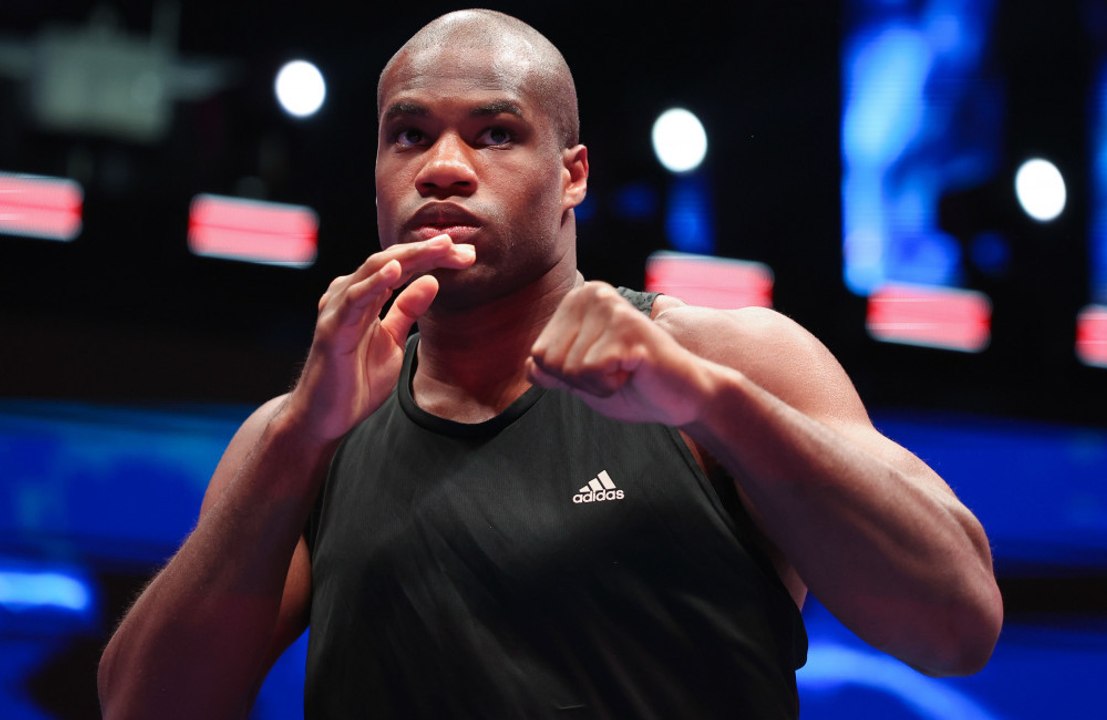 Daniel Dubois has withdrawn from his IBF final eliminator fight with Frank Sanchez