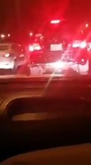 بالفيديو مقيمين سوريين يتطاولو على رجل امن بالمملكة العربية السعودية