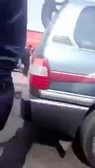 بالفيديو : اصطدام ثلاث سيارات ببعضهما احدهما تقودها فتاة بجدة