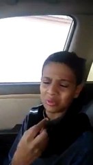 بالفيديو طفل صغير يستنجد بولي العهد  من عنف اسرته