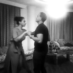 ميس حمدان تصدم متابعيها بفيديوهات رقص متتابعة.. وتعلّق: هذا شغفي