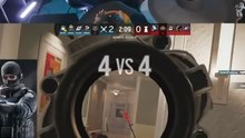 Je joue de la batterie quand je suis mort sur Rainbow Six