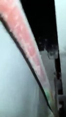 بالفيديو هاوية خطيرة في منطقة الملاهي في احد المجمعات التجارية تهدد حياة الاطفال بمدينة الدمام