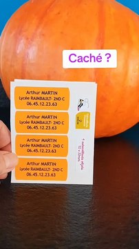 Ton nom sur tes objets en 3 secondes ! Stickers personnalisés à coller