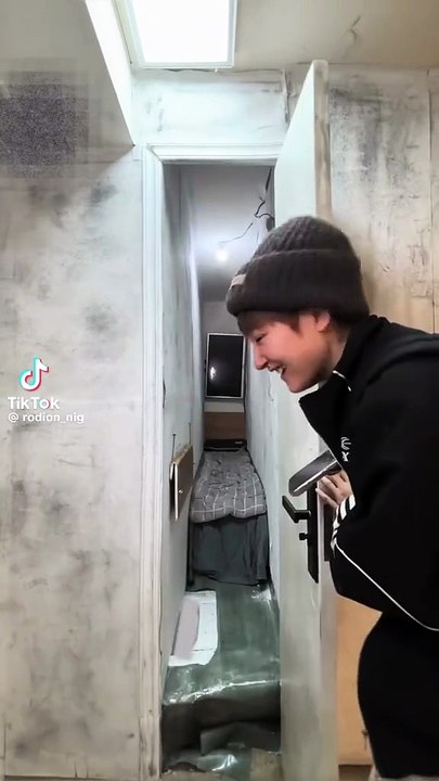 Some people's home even worse...😂 #trucking  #truckdriver  #truckerlife  #truckers  #trucklife