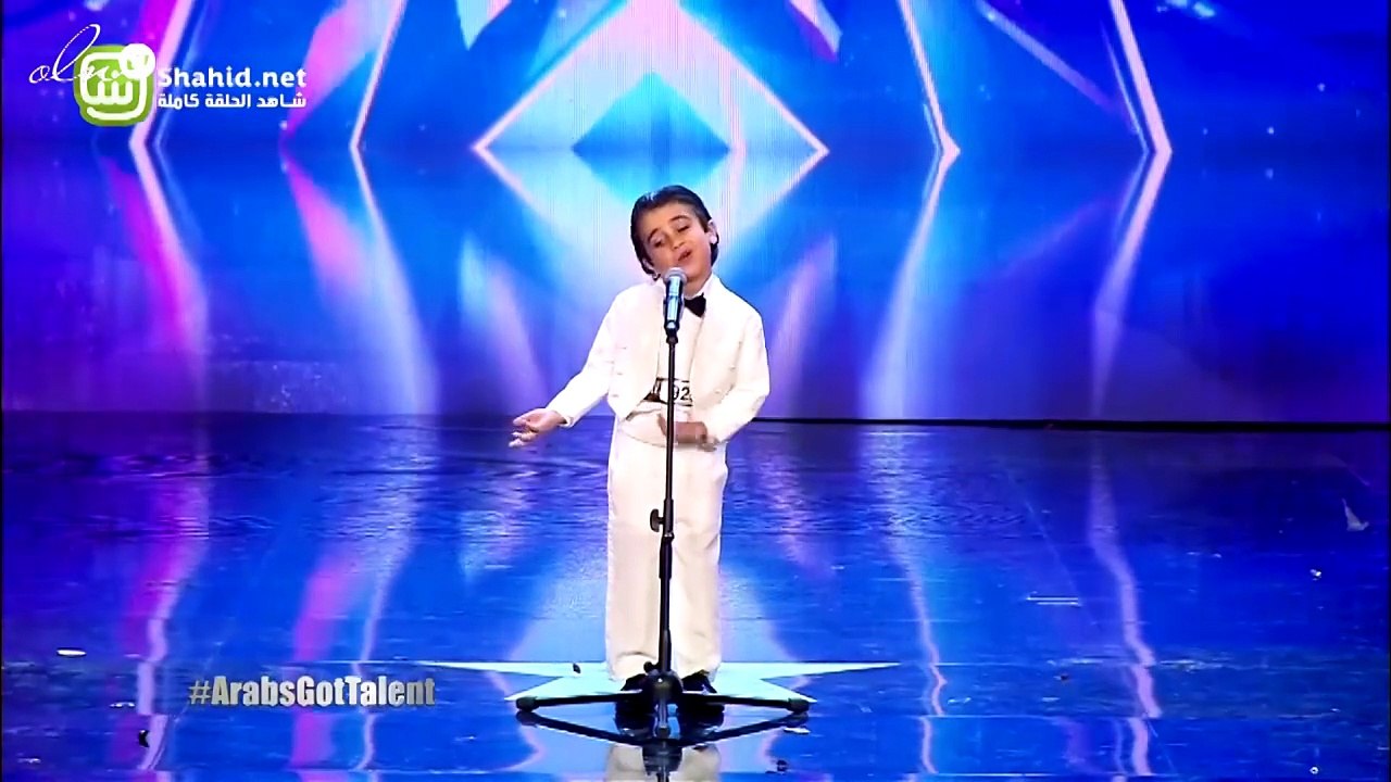 تعرّفي على أصغر "مونولوجيست" يبهر لجنة تحكيم آرابز غوت تالنت