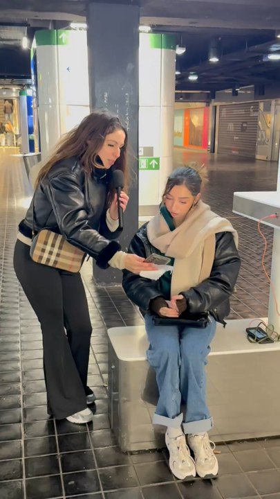 Donne ta réponse en commentaire ⬇️Snap : Sophie_75000#sophieonly1 #interviews #quiz