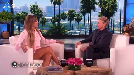 مذيعة تحرج جينفر لوبيز: لماذا تواعدين رجالاً أصغر منك؟.. وهذا هو ردها