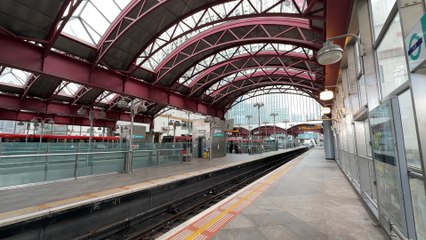 Look around London: Docklands Light Railway