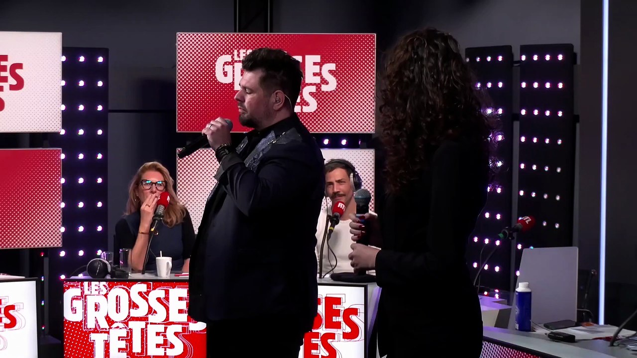 Nour et Aurélien Vivos, voix du spectacle "Balavoine, ma bataille", chantent en live