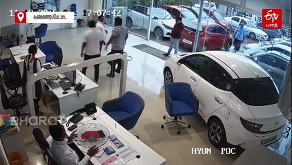 கார் ஷோரூமிற்குள் புகுந்து அடாவடியில் ஈடுபட்ட நபர்: அதிரடியாக கைது செய்த போலீசார்!