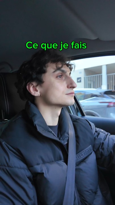 Il abuse, je roule même pas vite