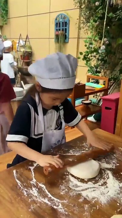 In China school children are taught to cook fresh and healthy food in school.