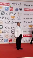 محمد رضوان ب بدلة بيضاء في ختام مهرجان القاهرة السينمائي