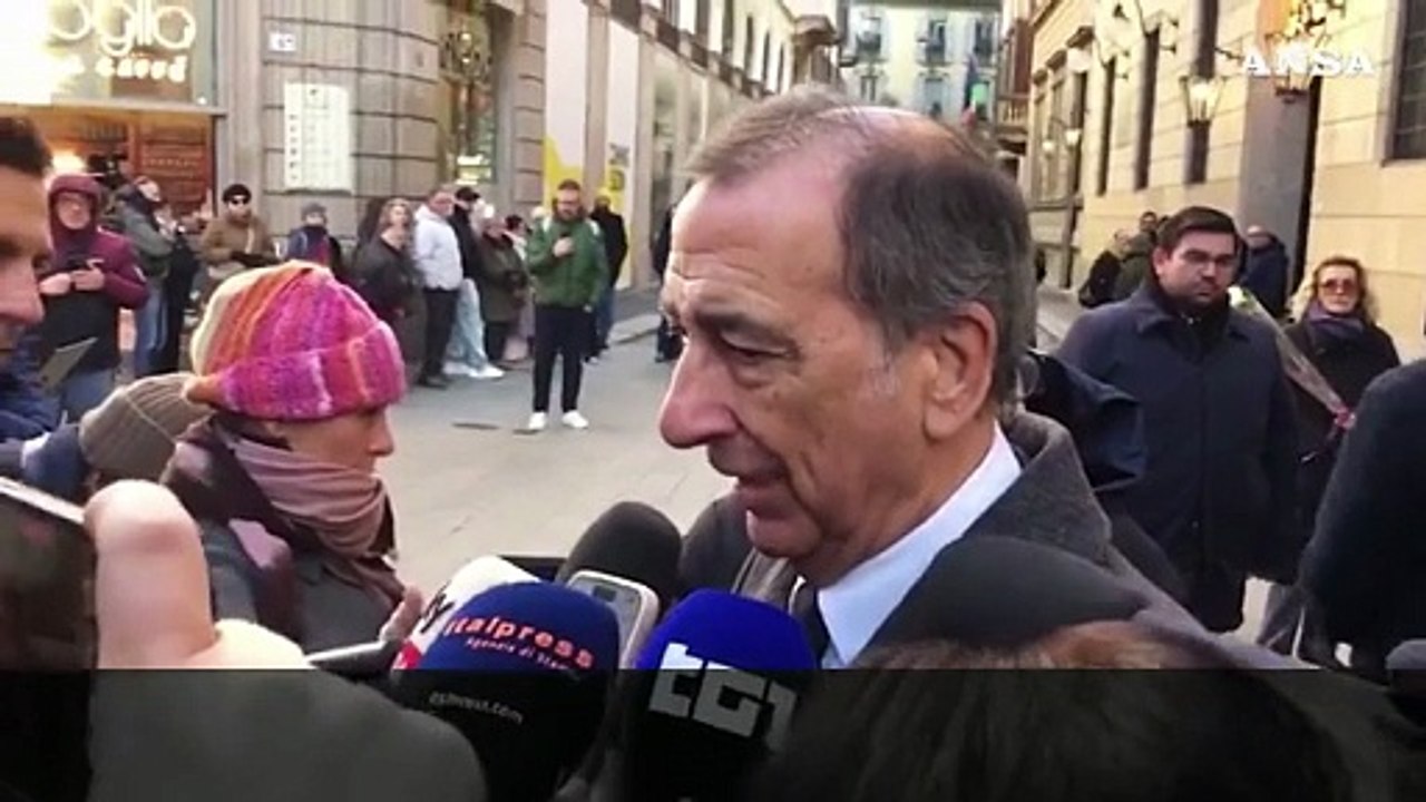 Sala alla camera ardente di Ornella Vanoni: "Lunedi' lutto cittadino"