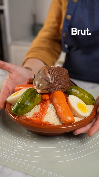 Sa spécialité : créer des trompe-l’œil sucrés des plats algériens