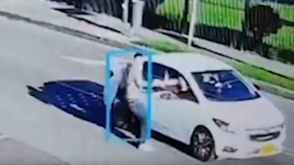 Videos revelan la crudeza de los violentos robos de vehículos en Bogotá: minuto a minuto