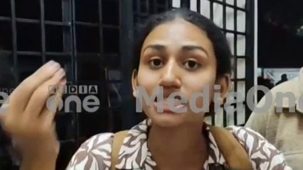 'ഞങ്ങൾ രാവും പകലും കഷ്ടപ്പെട്ടത് ഒക്കെ വെറുതെ ആവാണ്, എന്തിനാ പിന്നെ കലോത്സവം നടത്തുന്നത്'