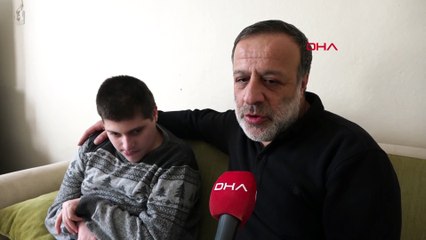 Van'da zihinsel ve bedensel engelli oğluna 8 yıldır hem anne hem baba