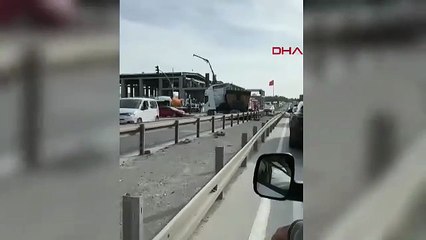İstanbul Caddesi’nde korku dolu anlar! Kamyonlar kafa kafaya çarpıştı