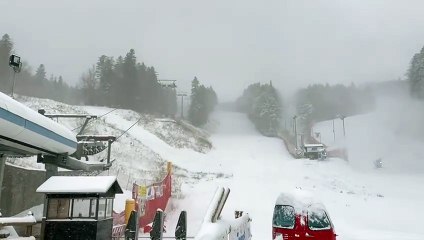 Abetone, la nevicata è meravigliosa: "Lavoriamo per aprire le piste prima possibile"