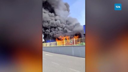 Yıldız Teknik Üniversitesi kampüsündeki konteynerlerde çıkan yangın söndürüldü; inceleme başlatıldı