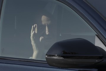 Juan Carlos I llega al almuerzo que ha organizado el Rey Felipe en El Pardo