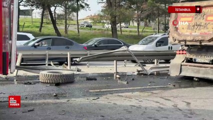 İstanbul Arnavutköy'de iki kamyon çarpıştı: Sürücü araç içinde sıkıştı