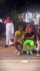 PRANK_ARABO_SPAVENTOSO_💥😂._#arab_#arabproblems_#prank_#funny_#reaction_#bomb_#run_#spavento_#carnaval_#baller_#viral_#fyp