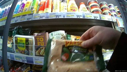 Trumpetaregatan-Coop på Rosta centrum-Trumpetaregatan. Örebro 22 Nov. 2025