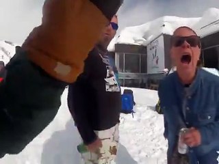 Japanese man goes off on tourist smoking in public, which is strictly forbidden in Japan.