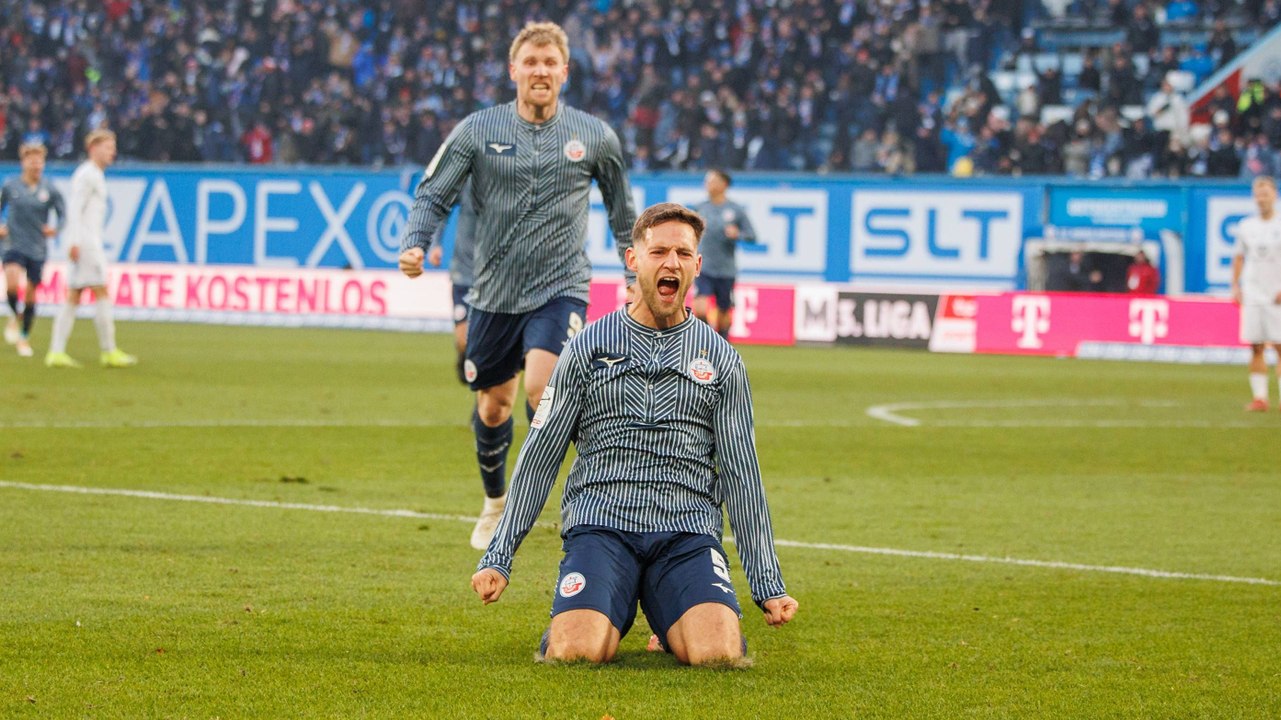 Unhaltbar abgefälscht: Späte Treffer sorgen für Rostock-Sieg