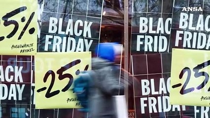 Black Friday, un terzo compra solo online. Ma attenti alle truffe