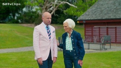 Mary at 90: A Lifetime of Cooking S01E01