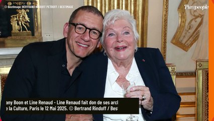 Line Renaud entourée de ses "filles" Muriel Robin et Claude Chirac pour un événement particulier