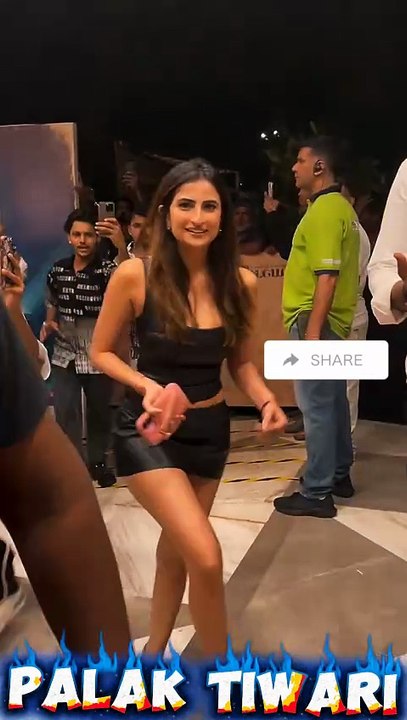 Bollywood Actress Palak Tiwari Arrived at Juhu Party 🥰
