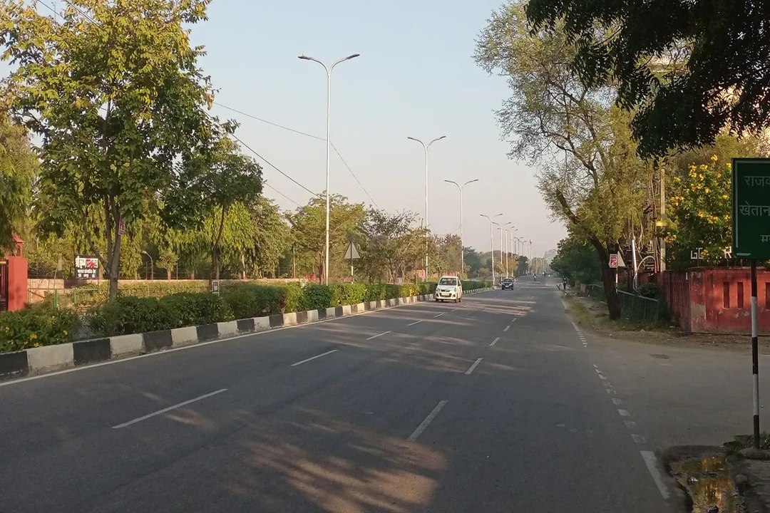 Rajasthan Weather :  जयपुर में दिन के तापमान में होने लगी गिरावट, रातें भी ठंडी, सर्दी का असर हो रहा तेज