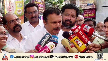 പദ്മകുമാറിനെതിരെ സിപിഎം നിലപാടെടുക്കാത്തത് പേടിച്ചിട്ടെന്ന് കെ മുരളീധരൻ