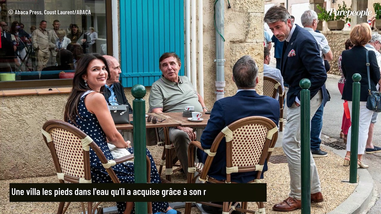 EXCLU Jean-Pierre Foucault : Moto, bateau... À quoi ressemble sa vie dans le Sud où il a sa villa "les pieds dans l'eau" ? Ses amis racontent