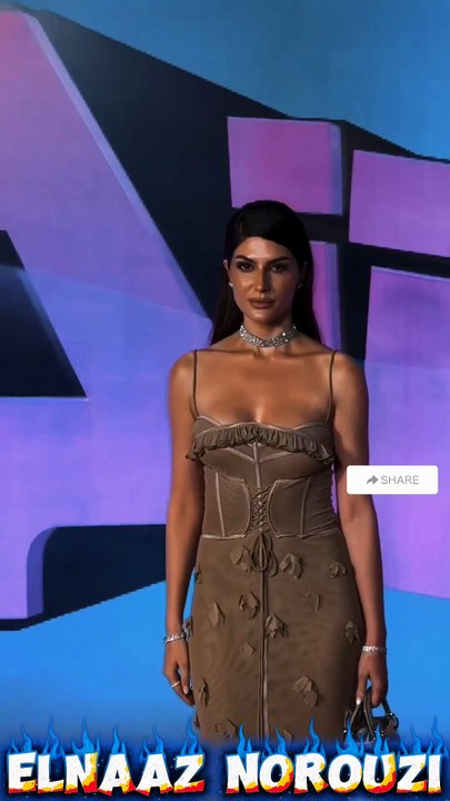 Bollywood Actress Elnaaz Norouzi at Masti 4 Movie Premiere 🥰