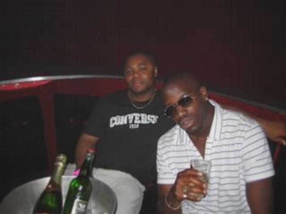 AVOK JIMS- comment ça FEAT ALIBI MONTANA