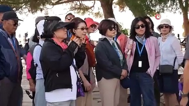 Beyaz cennet Pamukkale, Asya ülkelerinden gelen turistlerin yoğun ilgisini çekiyor