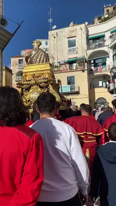 Amalfi (SA) - Processione con la statua di Santa Trofimena vergine e martire (23.11.25)
