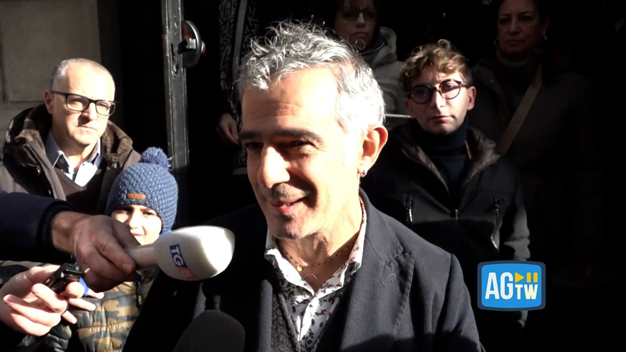 Paolo Fresu alla camera ardente per Ornella Vanoni: «Ha rappresentato un’enormità per il mondo intero»