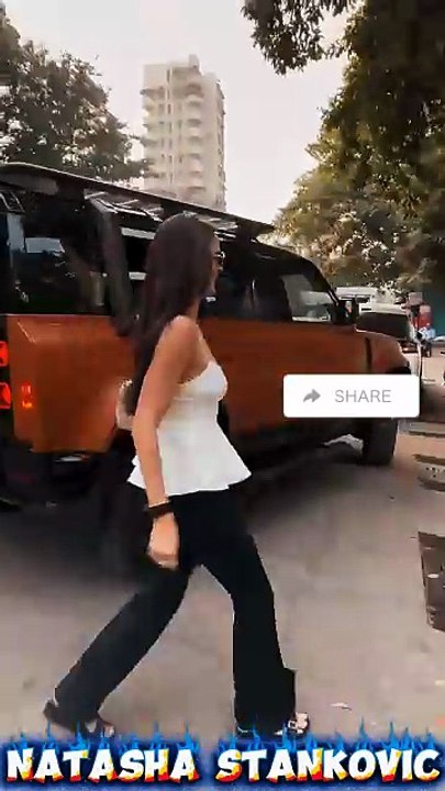 Bollywood Actress Natasha Stankovic Buy New Car 🥰