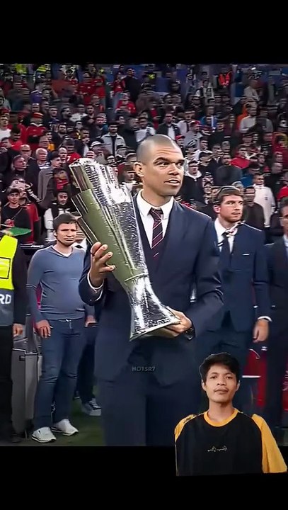 The Defender Who Made Ronaldo CRY! 😭