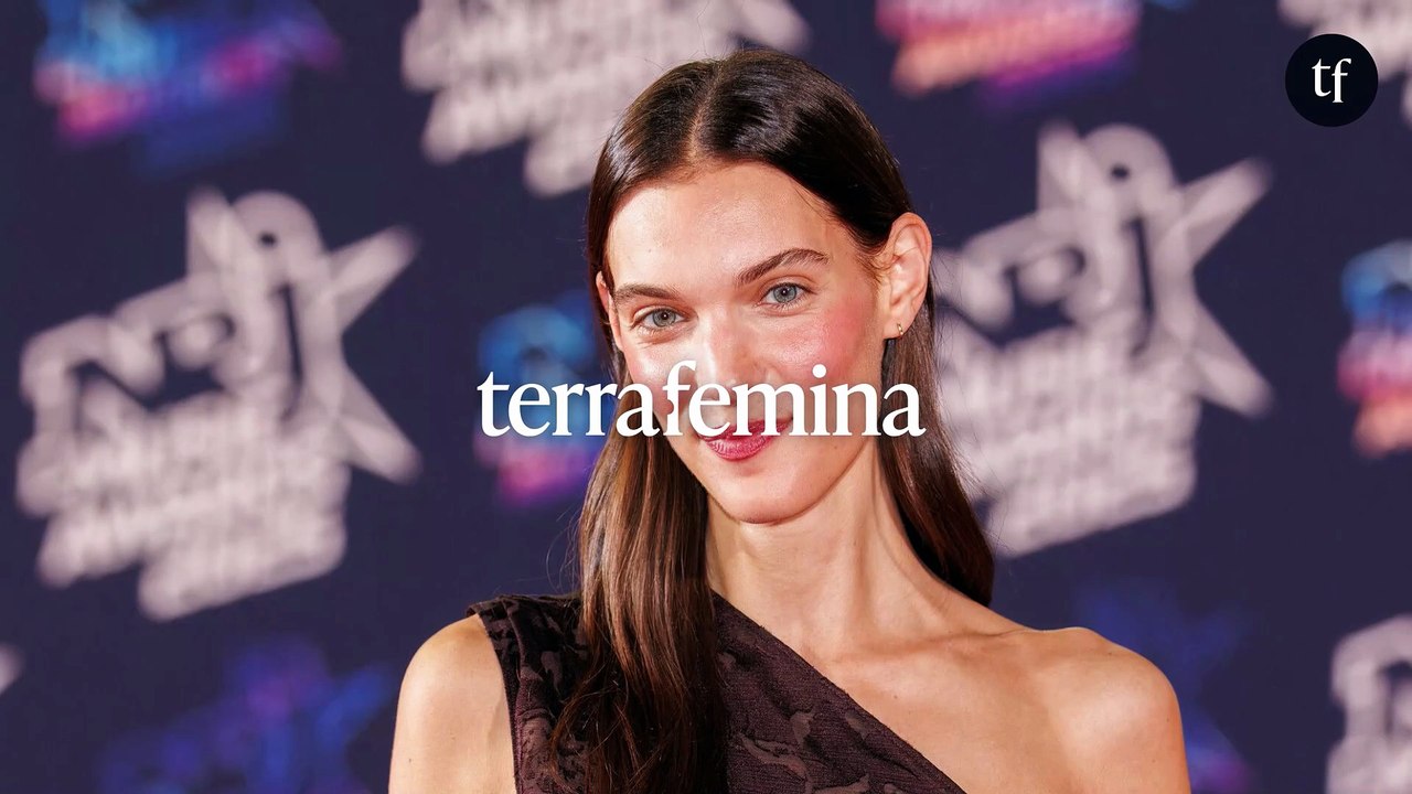 "Anorexique", "Trop maigre" : Charlotte Cardin répond aux critiques "arriérées" sur son corps