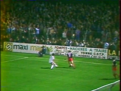 AUXERRE - PARIS SG - 1983 - SAISON 1983/1984 -